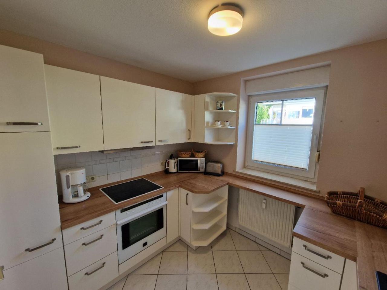 Ferienappartement Fraenzi Mit Herr Sassnitz Exterior photo